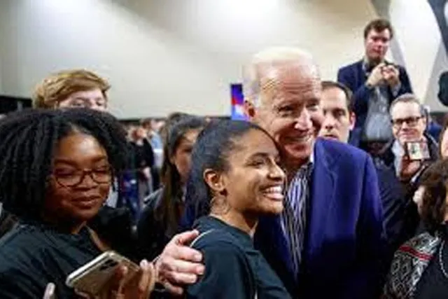 স্বাস্থ্যসেবায় জাতির উন্নয়নের জন্য বার্তা বাইডেনের