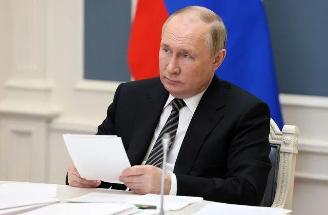 ইউক্রেন আলোচনার প্রক্রিয়া ধ্বংস করছে বলে দাবি পুতিনের