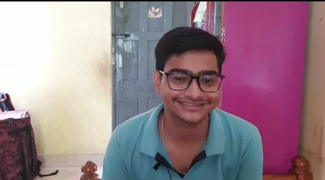 উচ্চ মাধ্যমিকে নবম স্থান অধিকার করল দেবপ্রিয় দাঁ