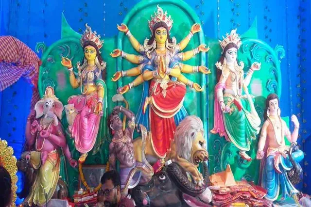 বরবাগান স্পোর্টিং ক্লাবে চলছে পুজো