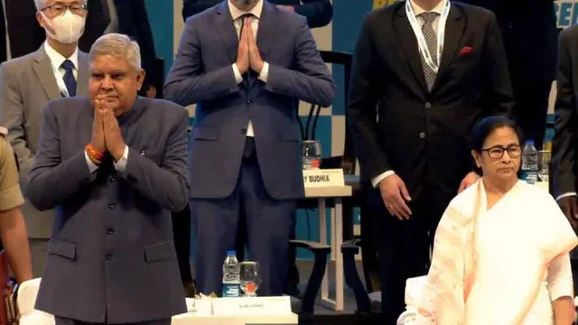 বাংলায় ১৫ হাজার কোটি টাকার বিনিয়োগ করবে নীরঞ্জনের সংস্থা