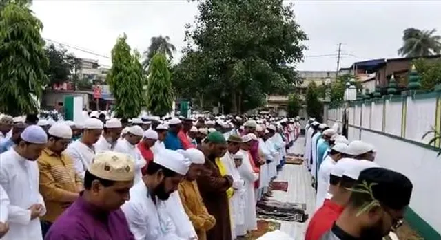 ইদ-এর আনন্দে মাতল মেদিনীপুর শহর