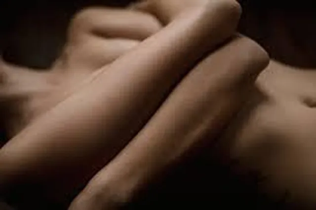 চাপুন আর ছাড়ুন