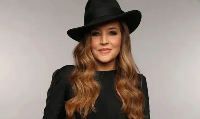 ৫৪ বছর বয়সে পরলোক গমন করেছেন এলভিসের মেয়ে লিসা মেরি প্রিসলি