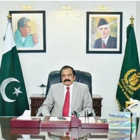 ইমরান খানের ঘনিষ্ঠ সহযোগীকে "অপব্যবহারের" কথা অস্বীকার করলেন পাক স্বরাষ্ট্রমন্ত্রী