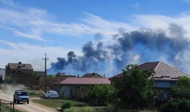 ক্রিমিয়ায় বিস্ফোরণে কেঁপে উঠলো রুশ সামরিক ঘাঁটি