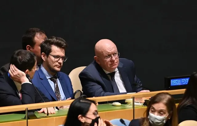 জাতিসংঘের সাধারণ পরিষদে ভোটাভুটির আগে ইউক্রেন ও রাশিয়ার মধ্যে সংঘর্ষ