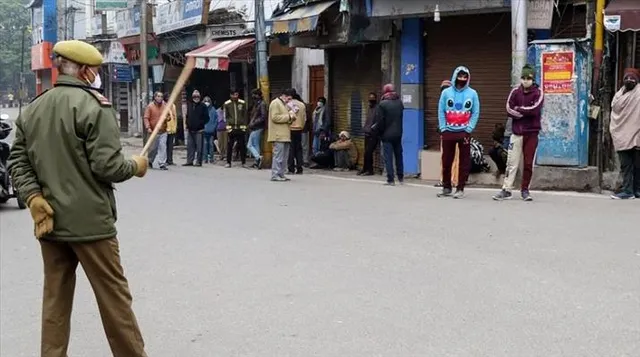 বিধিনিষেধের মেয়াদ বাড়াল কেন্দ্র