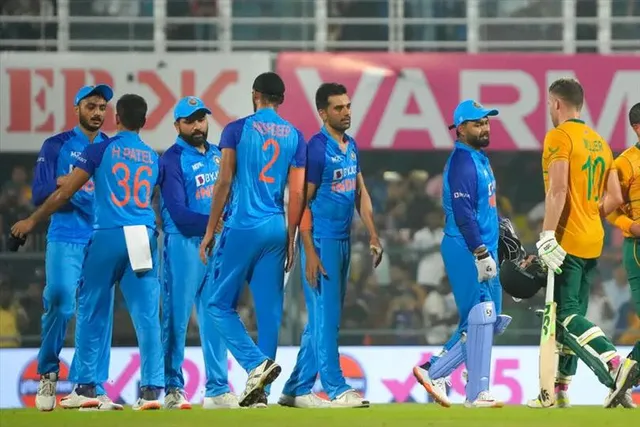 চাহারের বদলি খুঁজে নিল BCCI