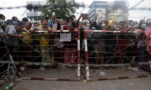মায়ানমারে ২ হাজার বন্দিকে মুক্তি দিল সেনাবাহিনী