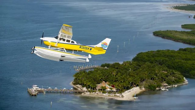 seaplane-8-1-ezgif.com-avif-to-jpg-converter