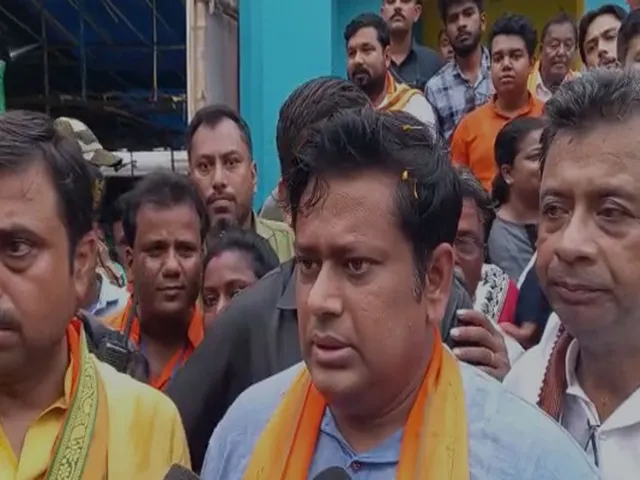 sukanta majum.jpg