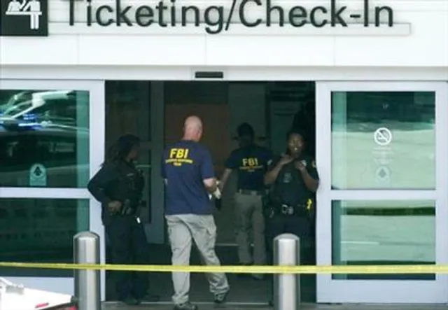 US- Police shoot woman for opening fire at Dallas airport