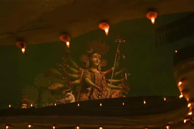 Do you know the budget of Kashi Bose Lane Durga Puja Samity?