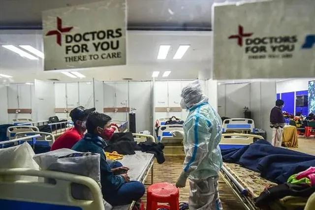 India records 1,41,986 fresh COVID cases