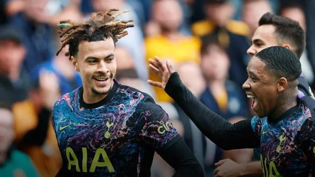 Tottenham beat Wolves 0-1