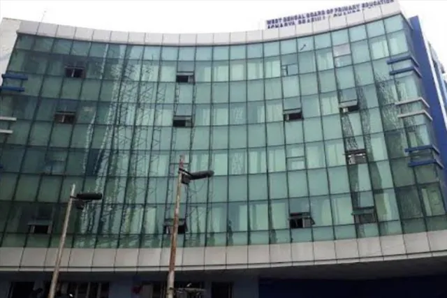 Job seekers caught in the Parshad office with fake call letter!