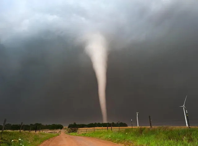 Gulab loses its strength after entering ground