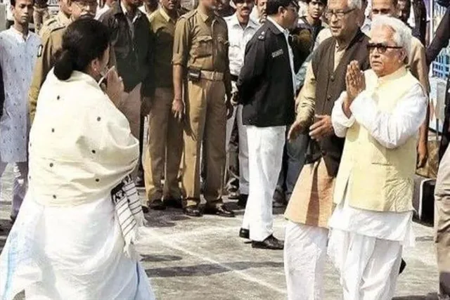 Mamata Banerjee is thankful to senior left leader Biman Basu