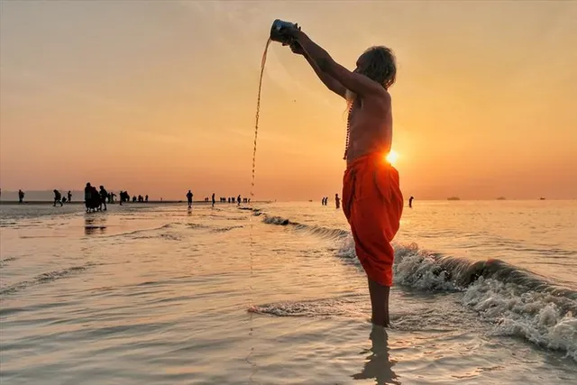 Know the timing of this year's holy bath