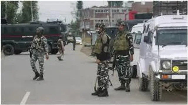 Encounter breaks out in J&K's Shopian, one militant killed