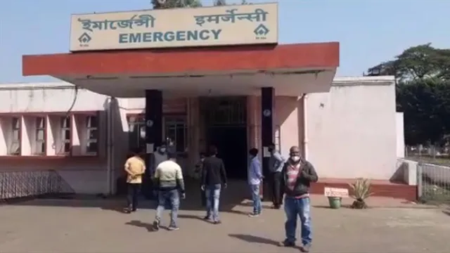 Three contract workers of Durgapur Steel Factory injured by Molten Iron