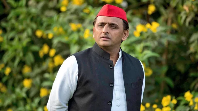 Ahead of polls IT Dept raids SP leader's house