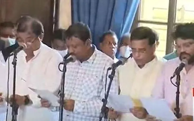 Babul Supriyo, 8 others take oath as ministers in Mamata Banerjee govt