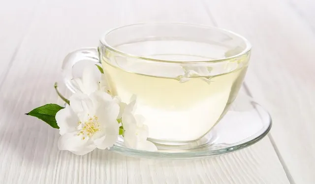 Reduces multiple harmful things to white tea