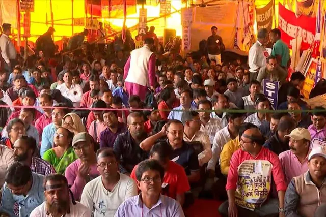 25 days of sit-in at Shaheed Minar demanding outstanding DA