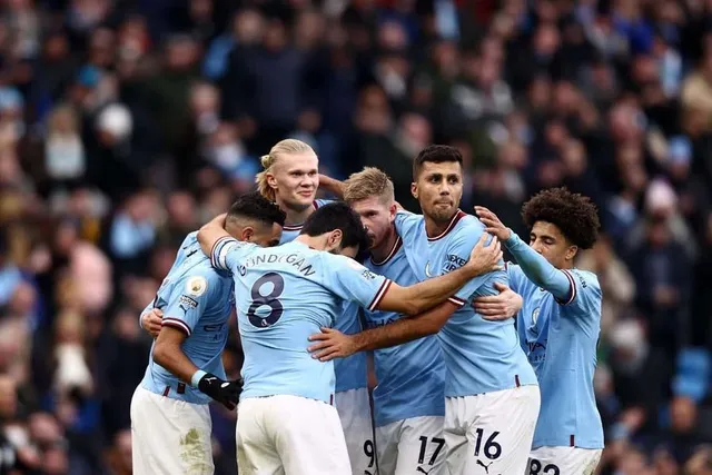 Which are the top 5 most valuable clubs in the world right now?