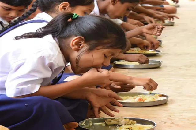 Audit of mid day meal starts on letter basis