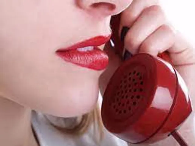 Dirty chatting can turn both on on phone call