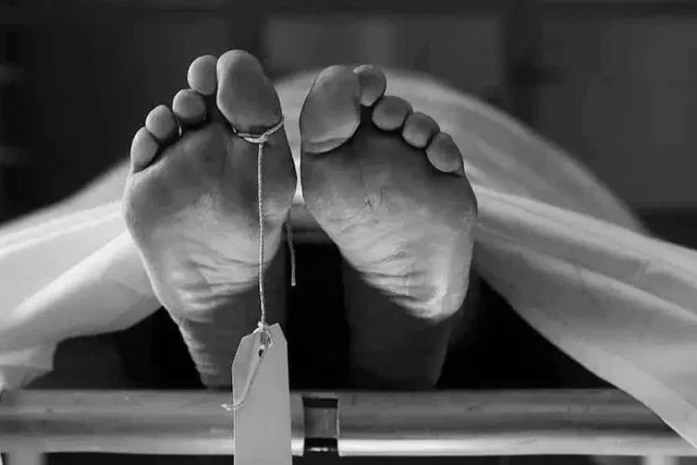 A hanging body of a person is recovered from Nonadanga in Anandapur