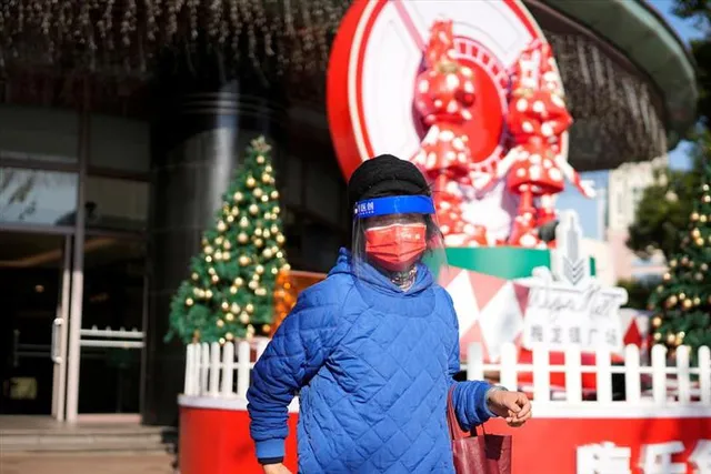 Shanghai Residents Told To Stay At Home On Christmas