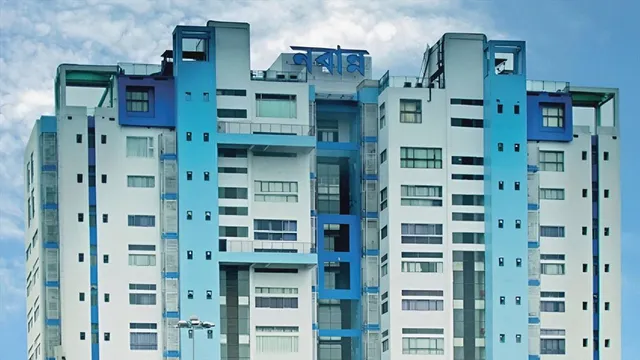 Order to check attendance of government employees 4 times and send report