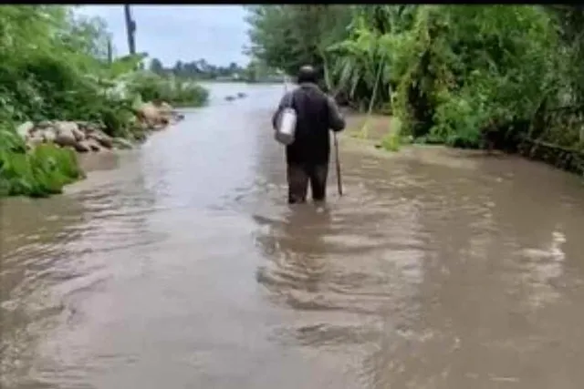 Incessant rain, displaced hundreds of people