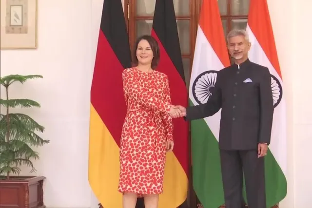 জয়শঙ্করের সঙ্গে বৈঠক করলেন আনালেনা বেয়ারবক