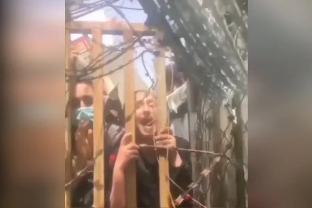 ​Taliban Coming, Afghan women urges to let them enter in Kabul Airport