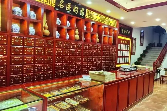 The approach of Chinese medicine in the treatment of malignant diseases