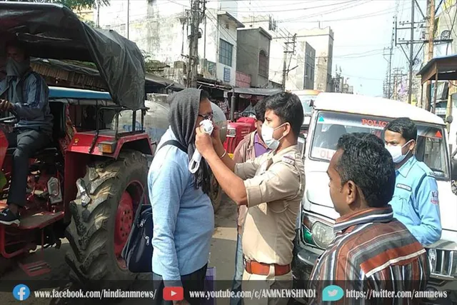 ओमिक्रान के बढ़ते मामलों के मद्देनजर जमुड़िया पुलिस ने चलाया जागरुकता अभियान