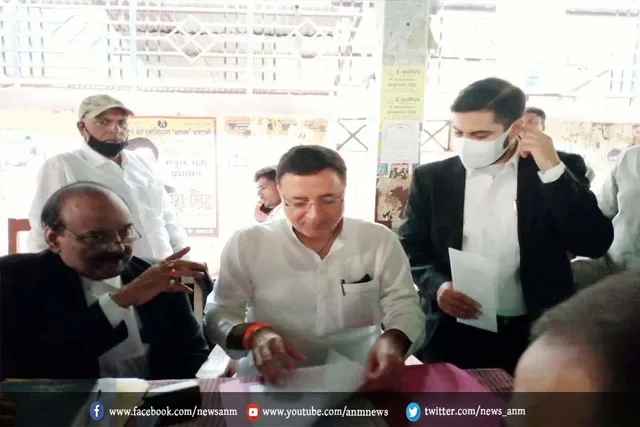 सुरजेवाला कोर्ट में सरेंडर किया