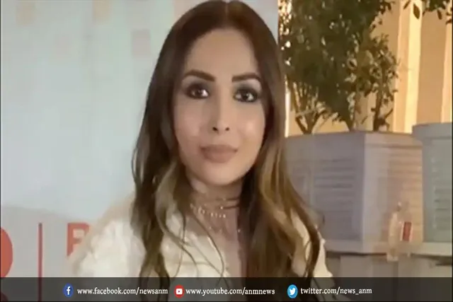 49 साल की उम्र में मलाइका अरोड़ा में चढ़ा बोल्डनेस का खुमार