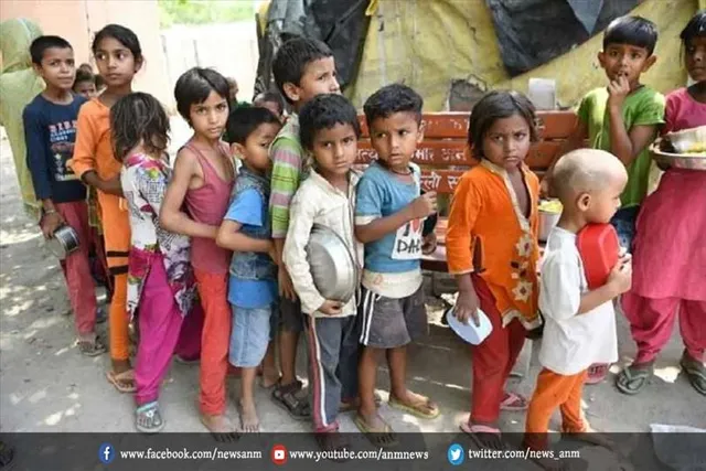भारत में 40 करोड़ से अधिक लोगों को गरीबी से निकला बाहर