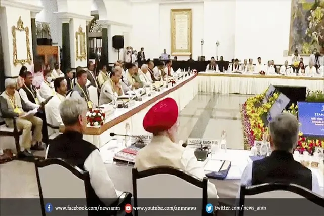 नीति आयोग की बैठक शुरू
