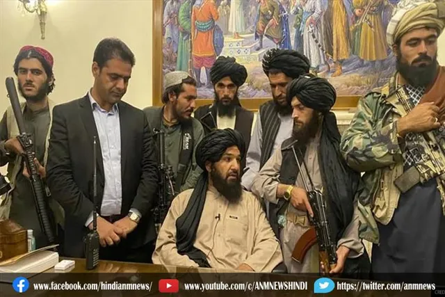 राष्ट्रपति भवन पर तालिबानी झंडा