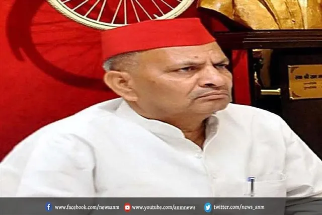 सपा ने ओपिनियन पोल पर रोक लगाने की मांग की