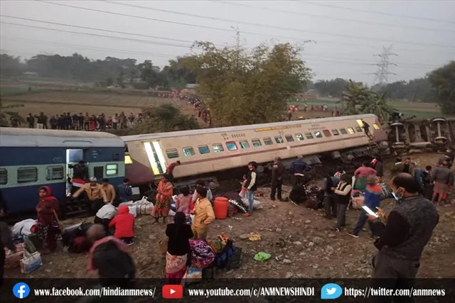 रेल हादसे पर मोदी ने ममता को किया फोन
