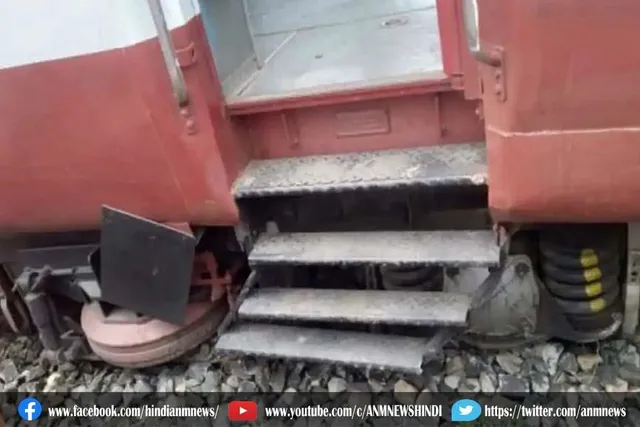 नरकटियागंज-रक्सौल मेमू बड़ा हादसा से बची