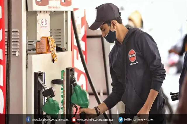 पेट्रोल-डीजल की कीमतों में उछाल